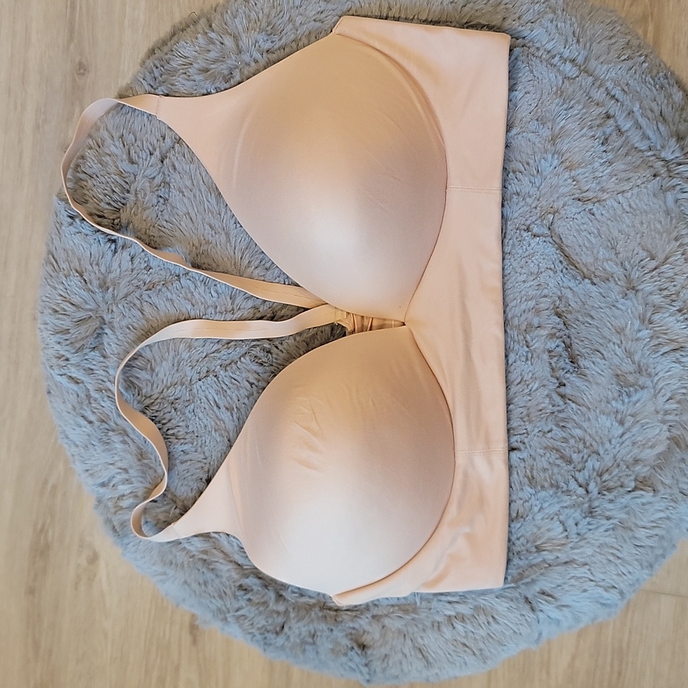 Victoria's Secret Lightly Lined Plunge Bra